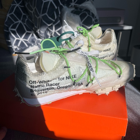Off White Nike Waffle Racer - Picture 6 of 6